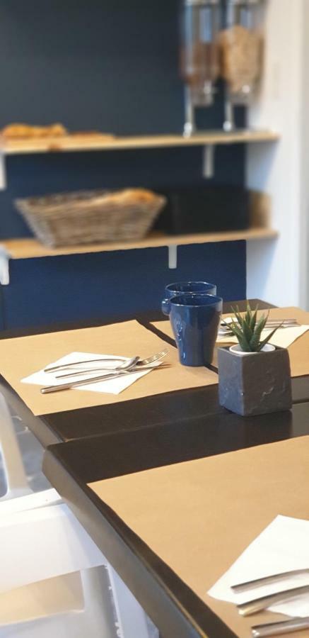 Hotel La Baine 카브레톤 외부 사진