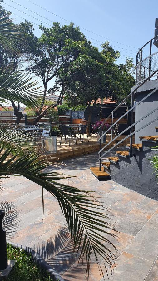 Hotel La Baine 카브레톤 외부 사진