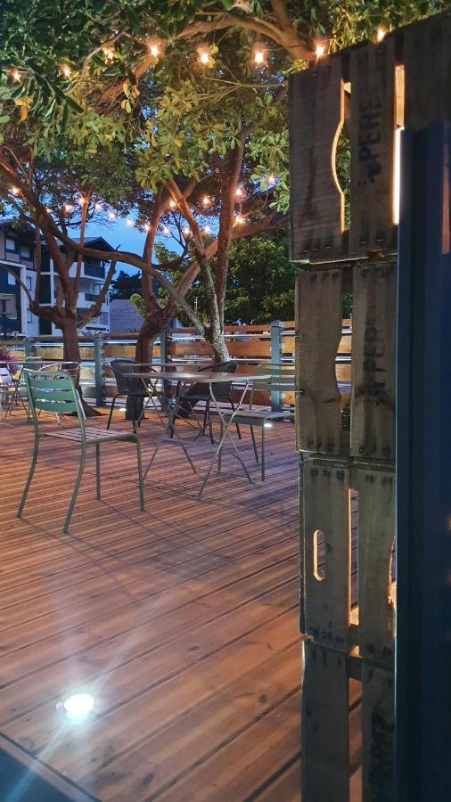 Hotel La Baine 카브레톤 외부 사진